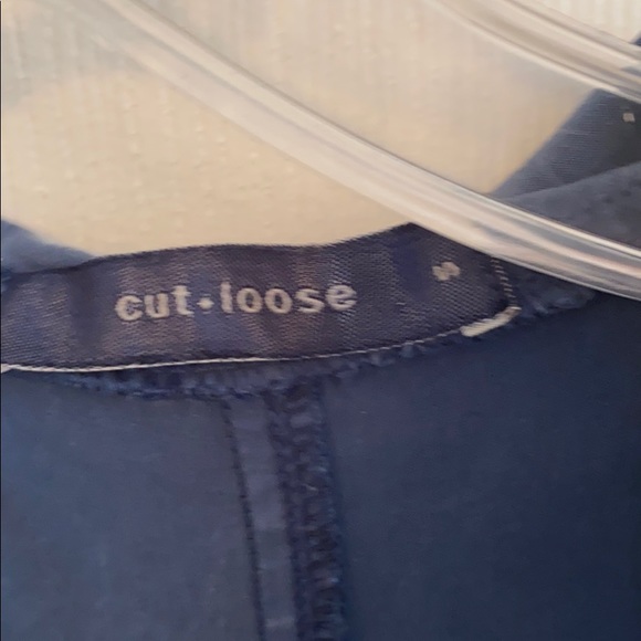 Cut loose women’s size small tencil navy top - Picture 2 of 5